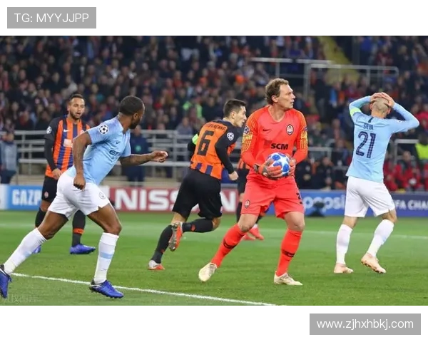 瓦伦西亚财政危机长期持续,对球队阵容稳定性与未来赛季竞争力形成制约 瓦伦西亚财政危机长期持续,对球队阵容稳定性与未来赛季竞争力形成制约