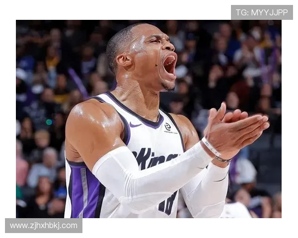 对比威斯布鲁克，罗伯特森靠持球组织拉高助攻占比